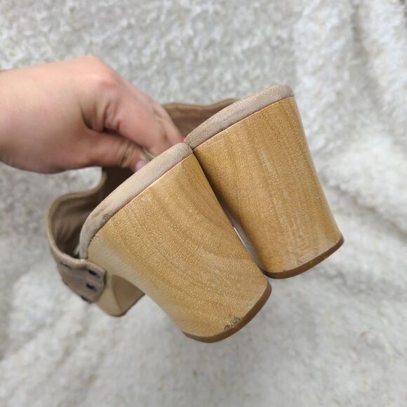 SuzZato Beige Leather Slide Wooden Platform Sandals with Stud Accents Size 39 - Picture 4 of 9